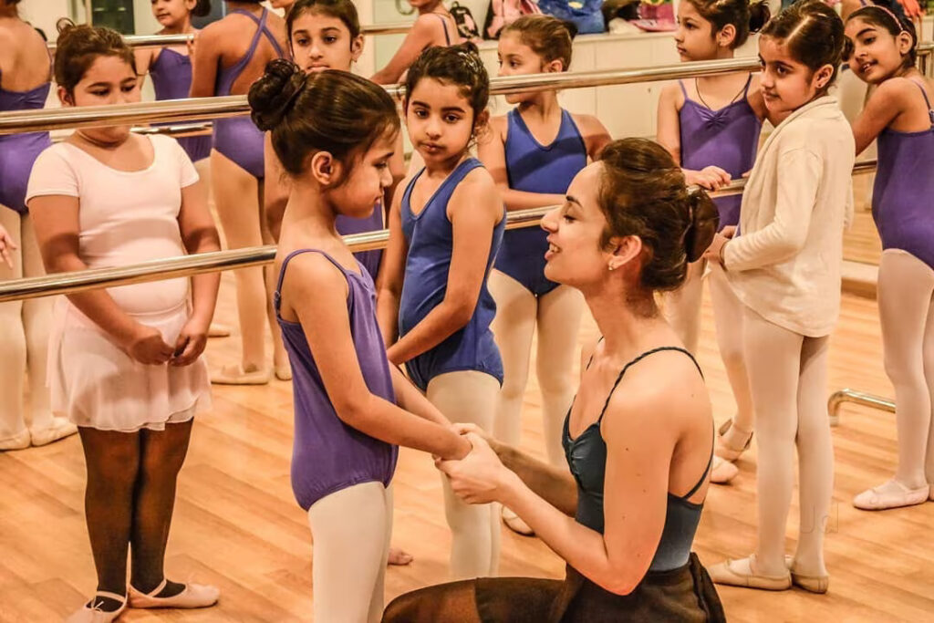 Les Danseuses Academy