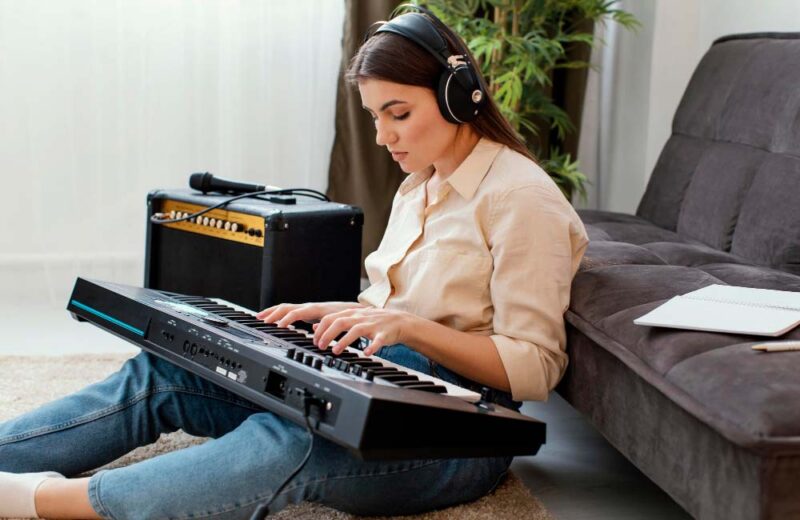 Piano-vs-keyboard-800×520-1.jpg