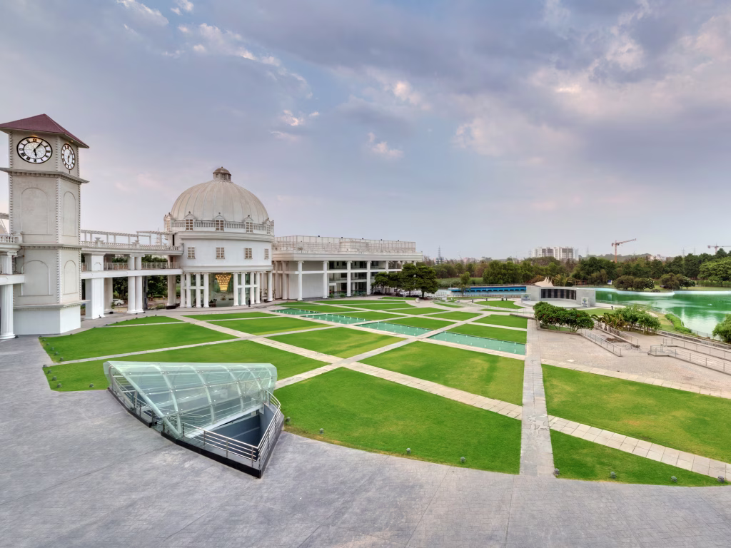 Amanora The Fern, Pune