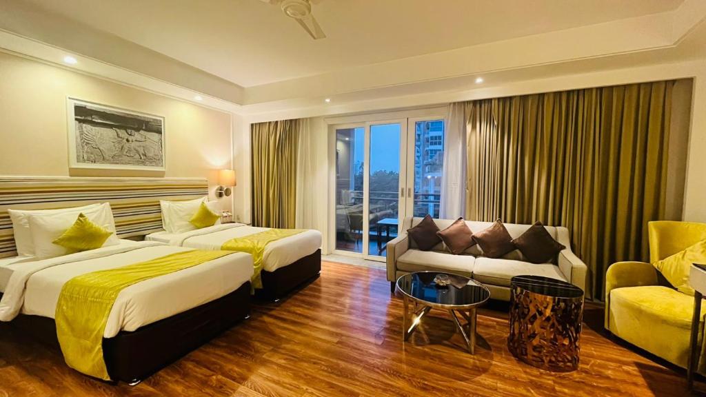 Amanora The Fern, Pune 2