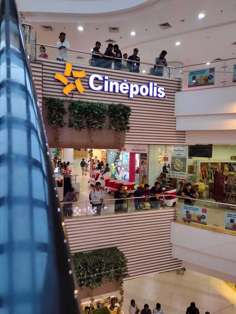 Cinepolis Seasons