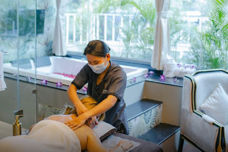 Elvis Wellness Spa & Salon 2
