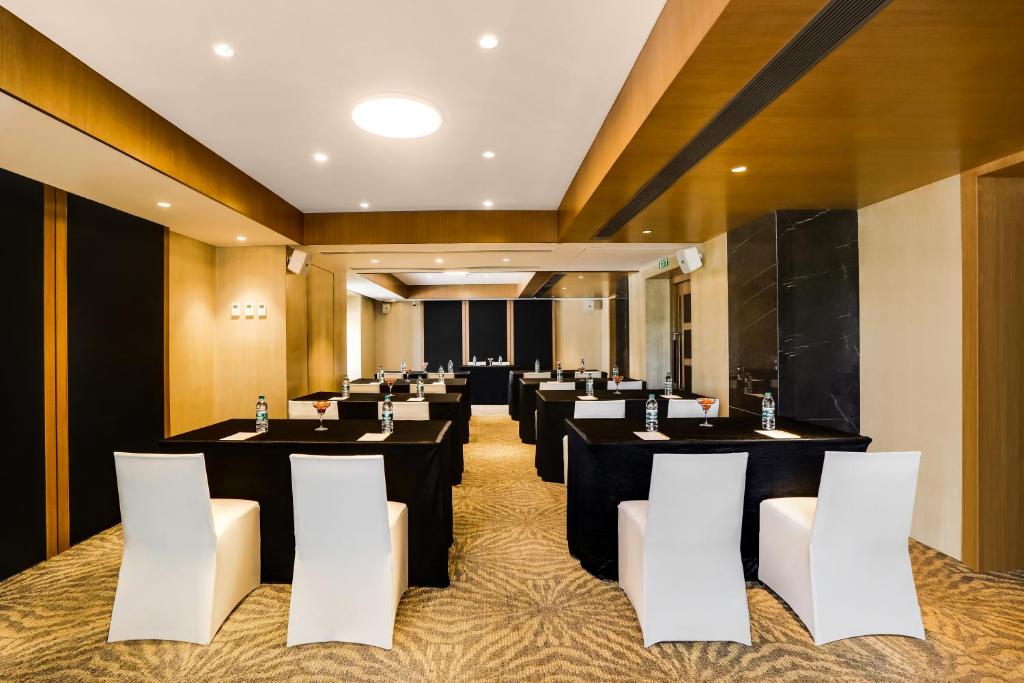 Lemon Tree Hotel 1