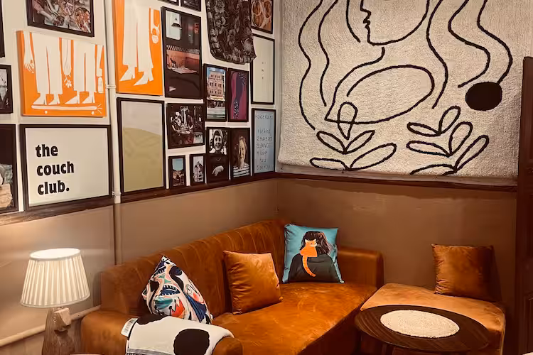 Mauji – The Time Cafe