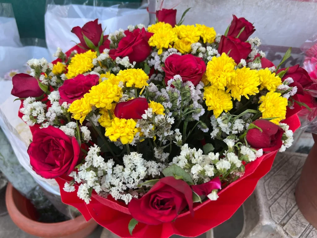 Om flower decorator 3