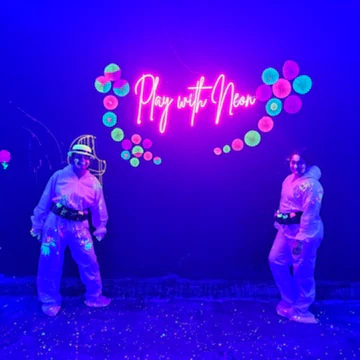 Play With Neon 1