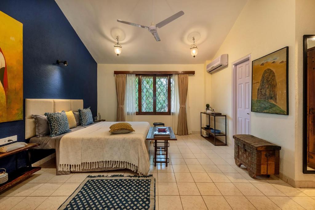 SaffronStays Foresta 1