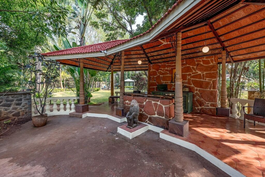 SaffronStays Foresta 2