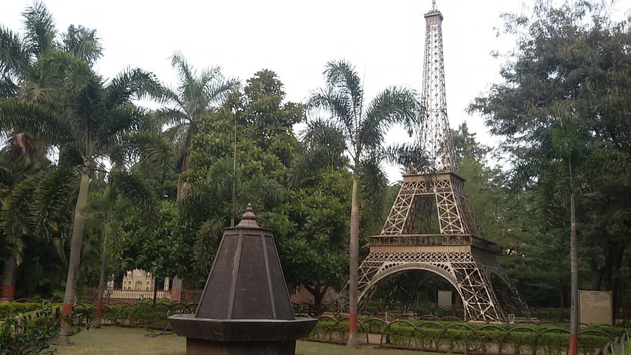 Seven Wonders Dream Park