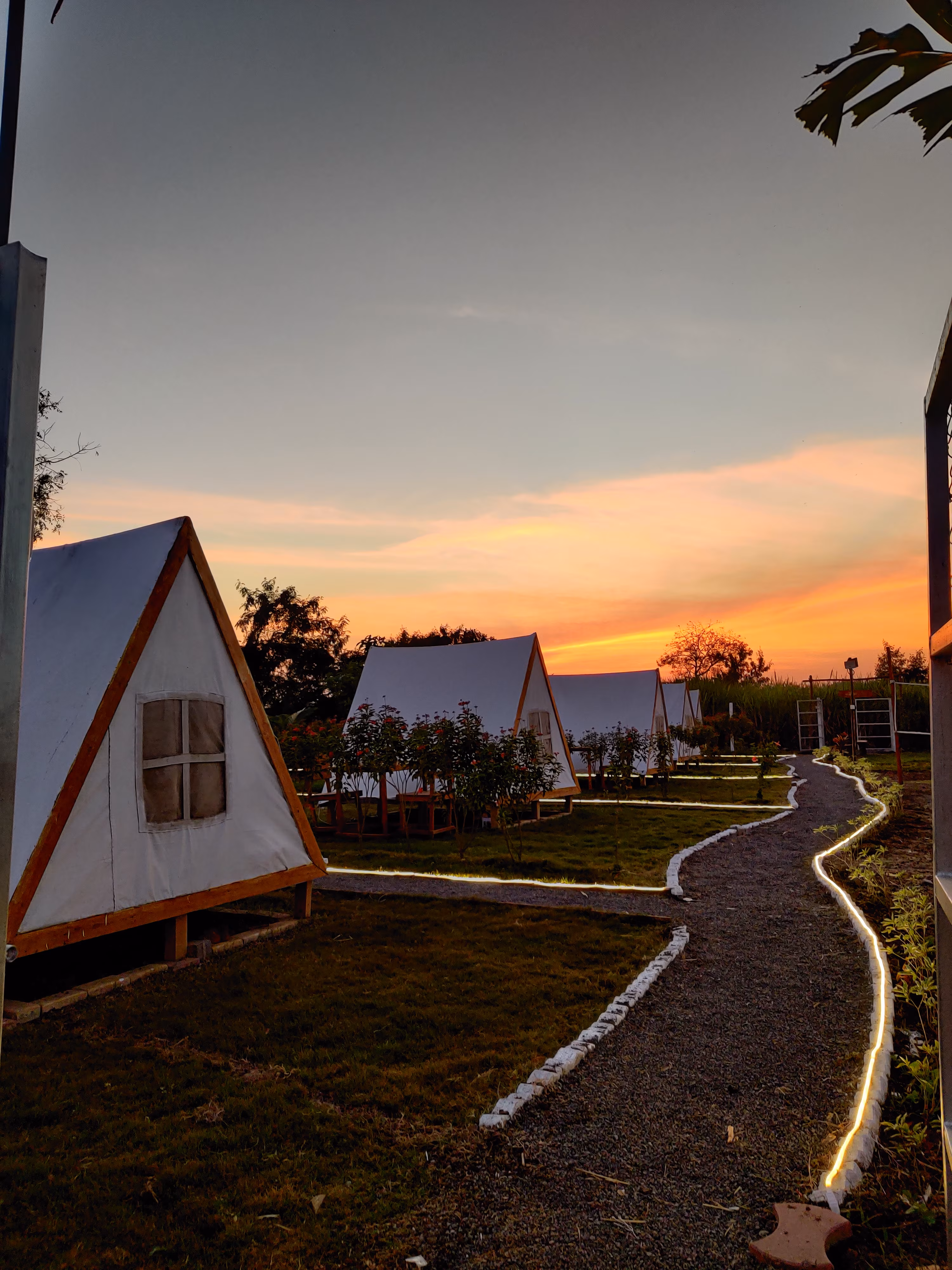 The Triangle Glamping 1