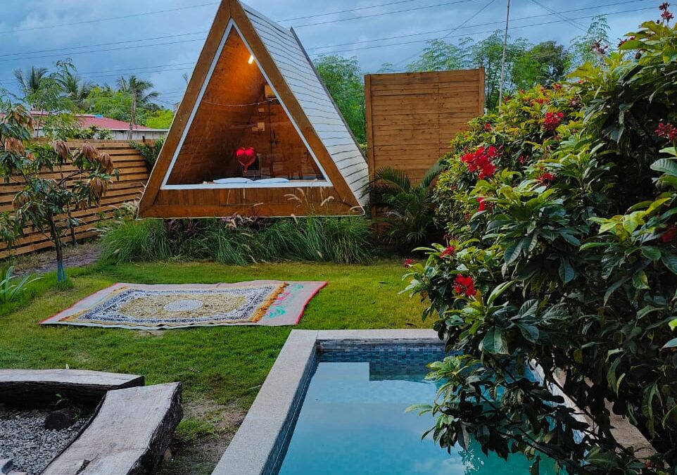The Triangle Glamping 4