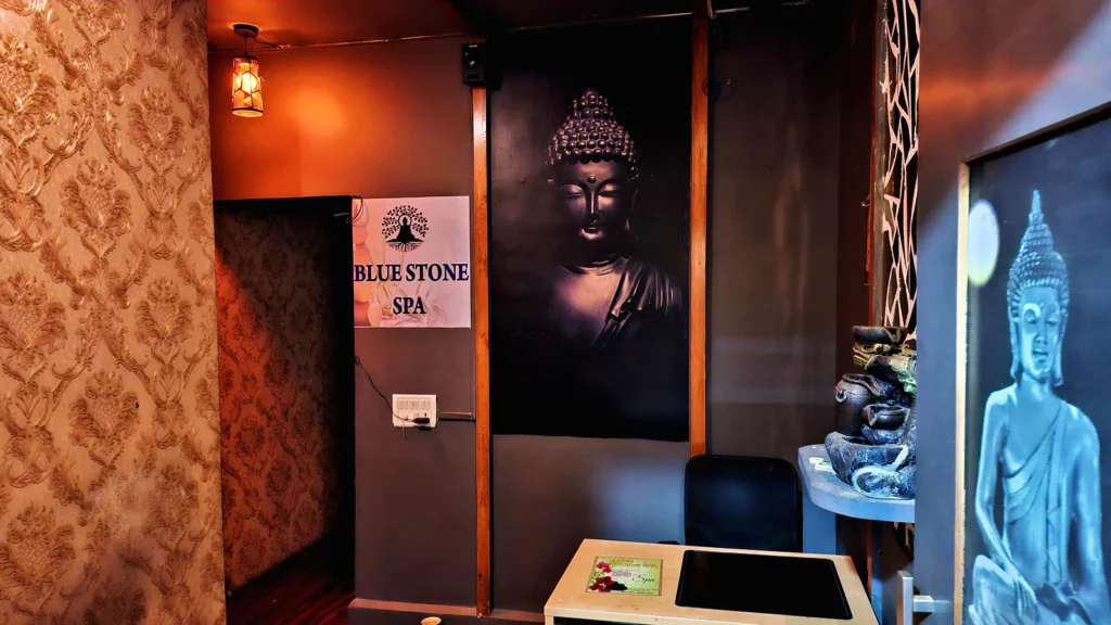 blue-stonespa-baner-pune-salons