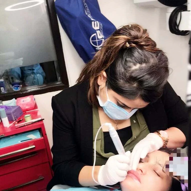 elegante-aesthetic-clinic