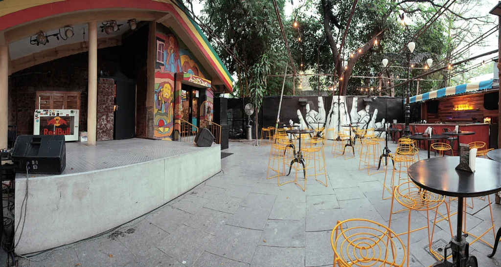 high-spirits-koregaon-park-2