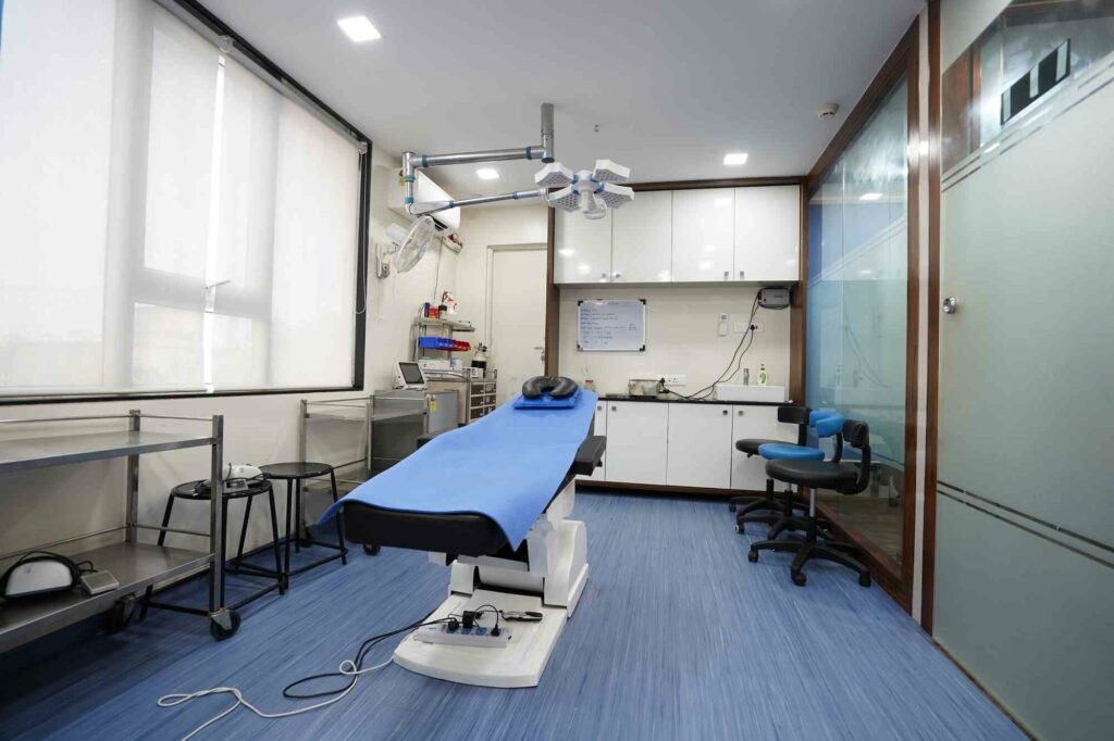 urban-skin-and-hair-clinic-pimple-gurav-pune-skin-care-clinics-soaav1wkbu